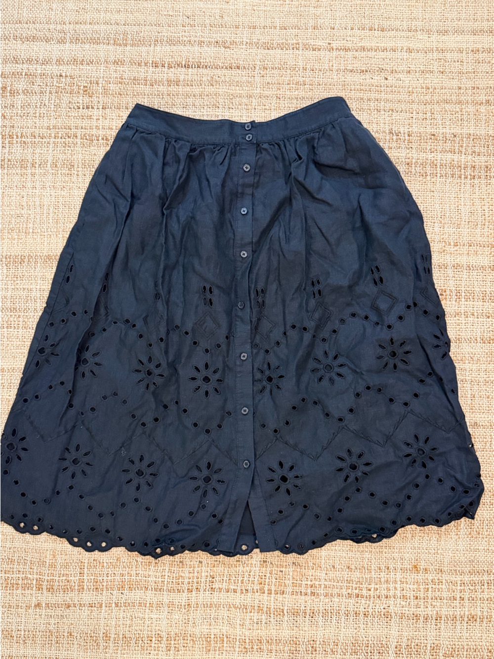 Rachel Parcell Navy Eyelet Button-Front Midi Skirt